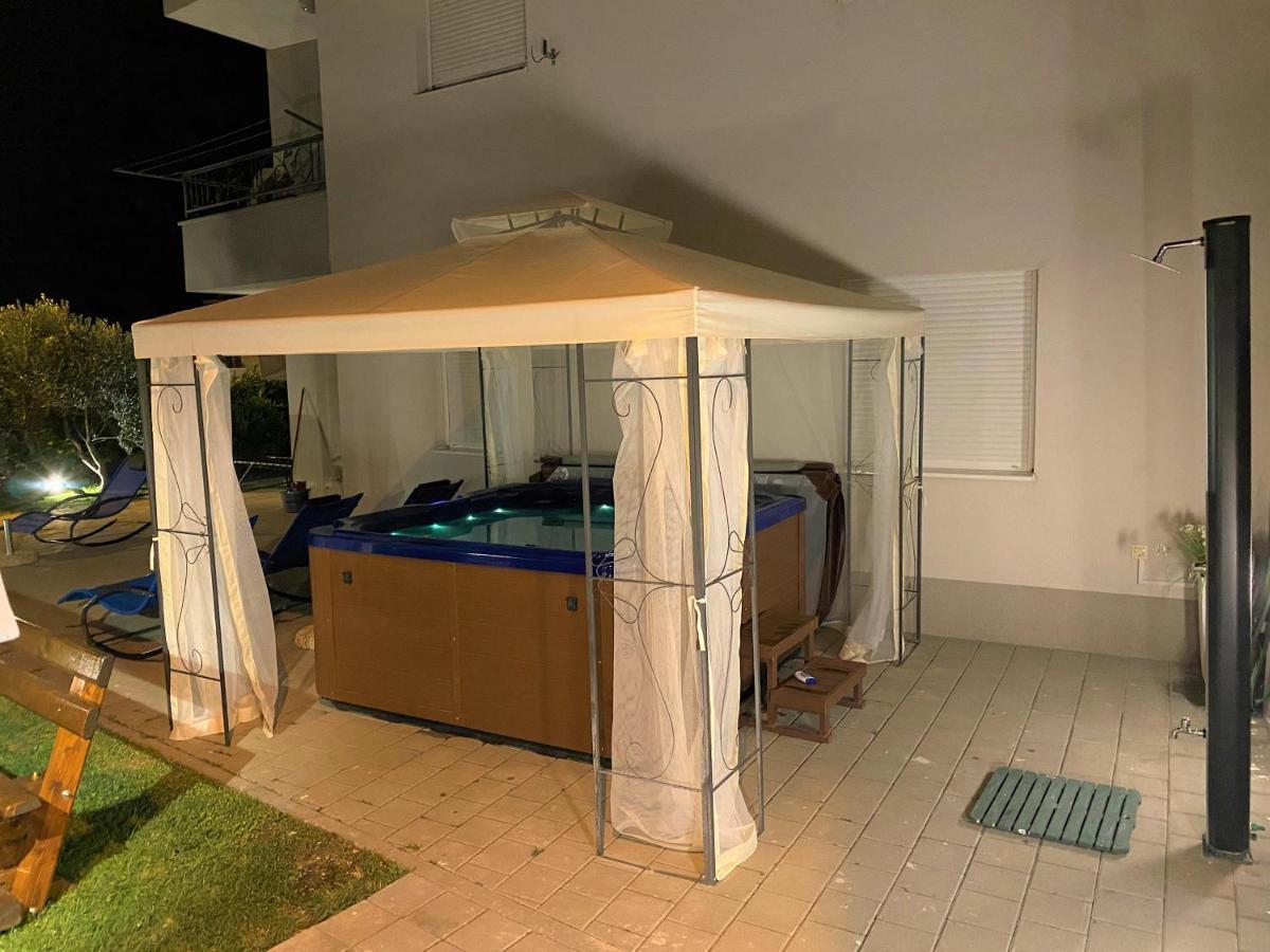 Lux Apartment Sea Shell With Jacuzzi Makarska Eksteriør bilde