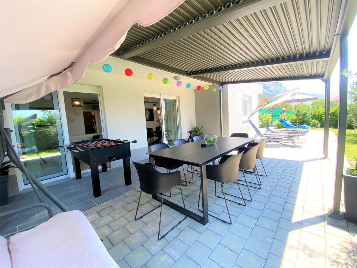 Lux Apartment Sea Shell With Jacuzzi Makarska Eksteriør bilde