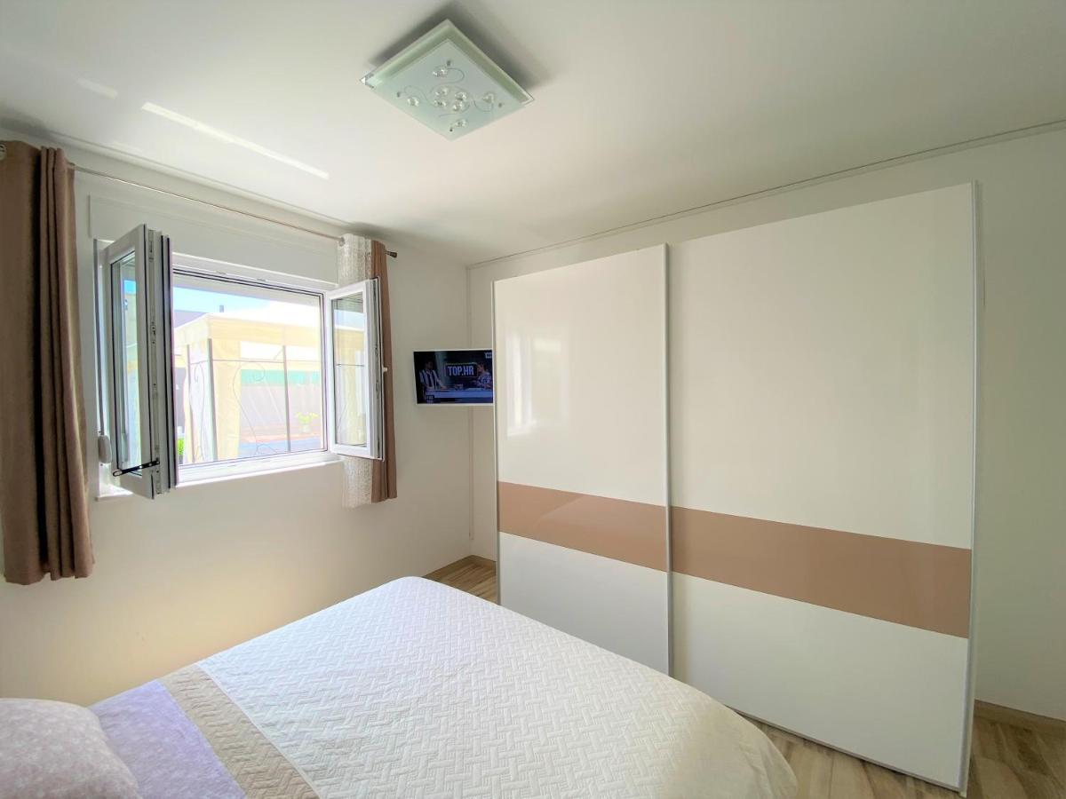 Lux Apartment Sea Shell With Jacuzzi Makarska Eksteriør bilde